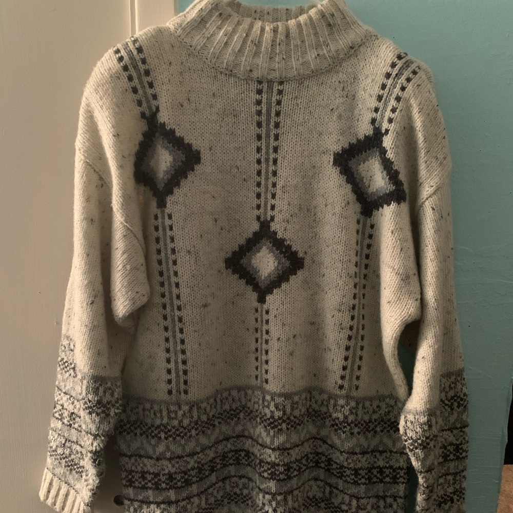 Vintage Liz Sport Medium Turtleneck Sweater